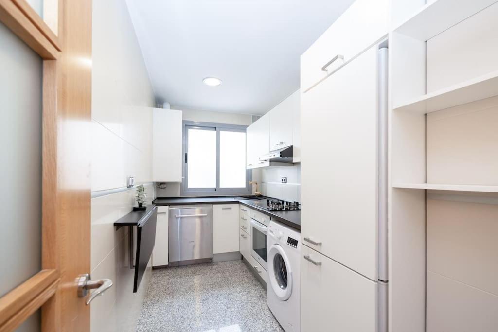 Acogedor Apartamento Pleno Centro De Granada Y Parking Zewnętrze zdjęcie