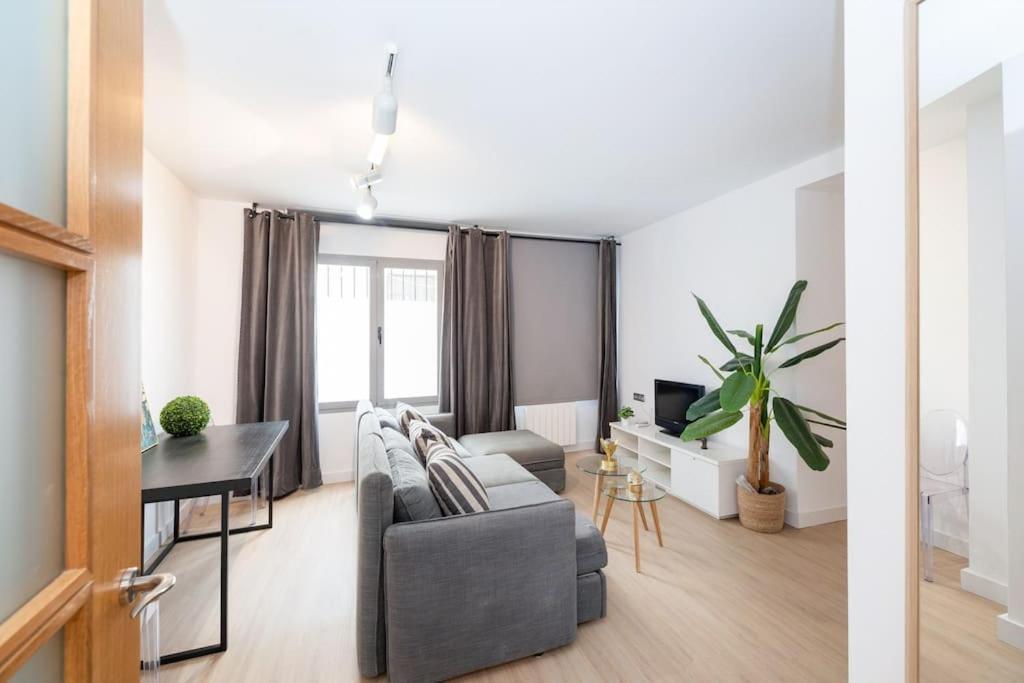 Acogedor Apartamento Pleno Centro De Granada Y Parking Zewnętrze zdjęcie